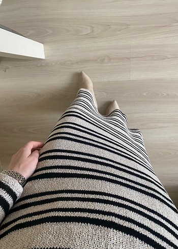 Uzun Kollu Zebra Desenli Triko Elbise - Görsel 4