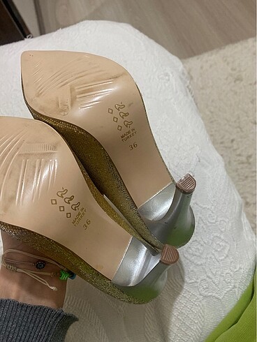 Pullu stiletto - Görsel 3