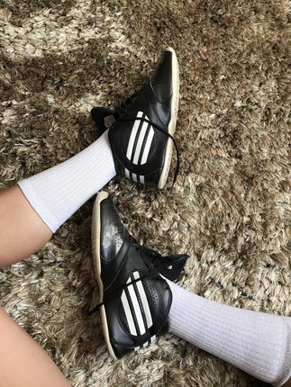40 Beden çeşitli Renk Adidas spor ayakkabı