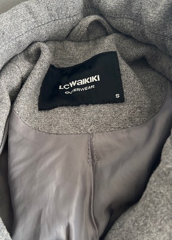 Gri Düğmeli Klasik Kaban - Görsel 2