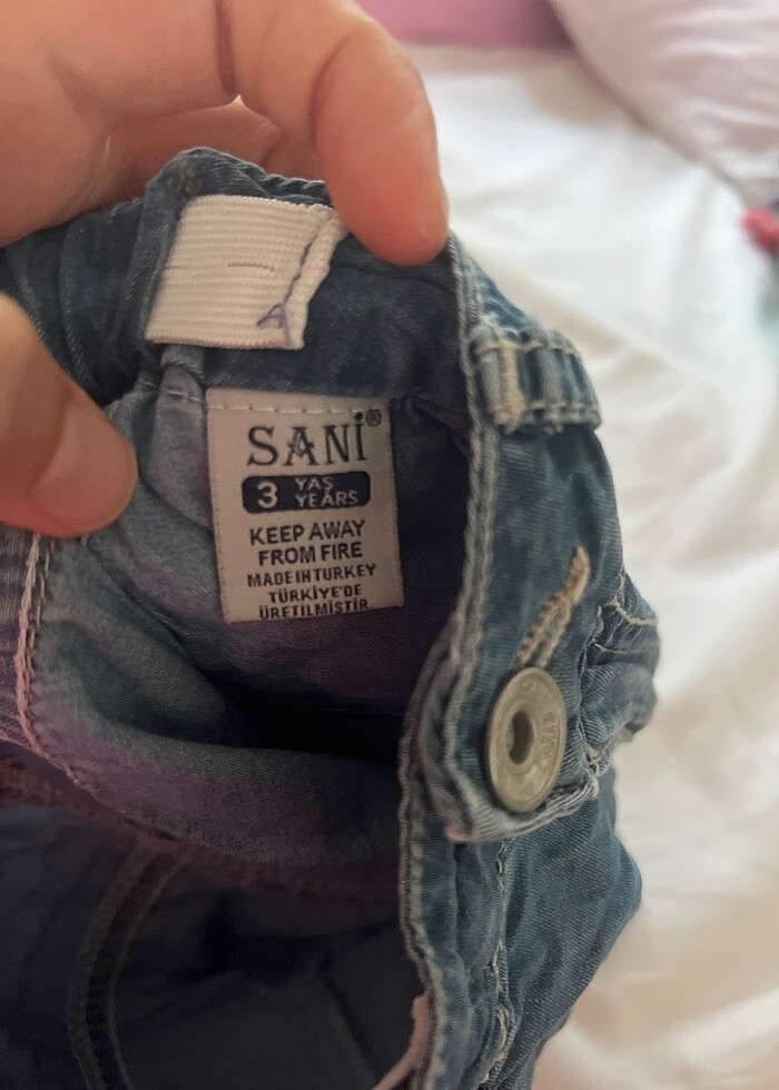 Erkek çocuk kot şort - Görsel 3