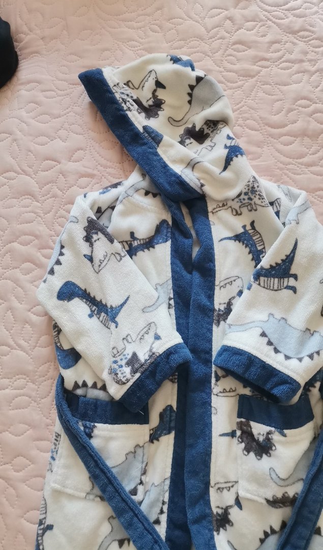 Kapüşonlu Erkek Çocuk Bornoz - Dinazor Desenli - Görsel 3