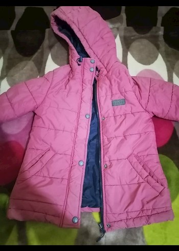 Kız Çocuk Pembe Kapüşonlu Mont - Görsel 2