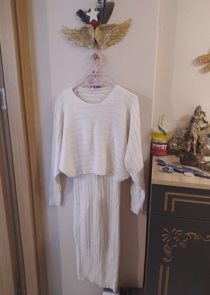 Bej spor elbise ve üst  - Görsel 3