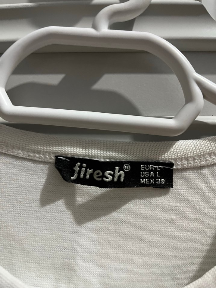 Beyaz crop - Görsel 2