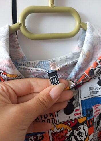 m Beden beyaz Renk Miky mouse lu Sweatshirt