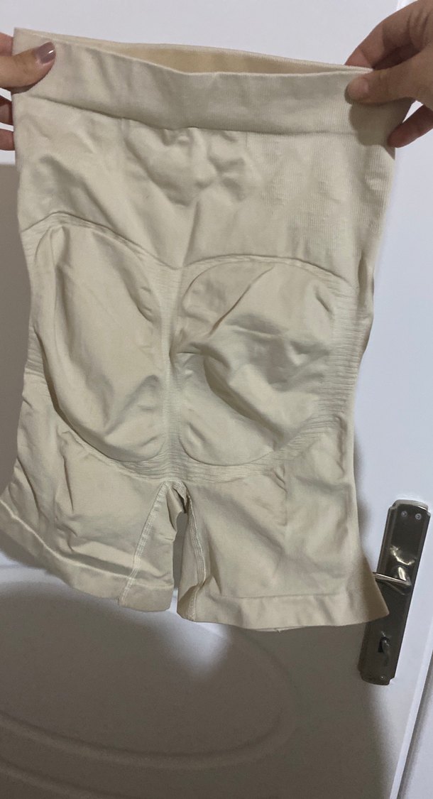 Bej Renkli Düz Desenli Hemşire Korsesi - Görsel 2