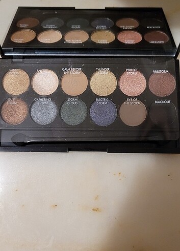 Beden Sleek far paleti