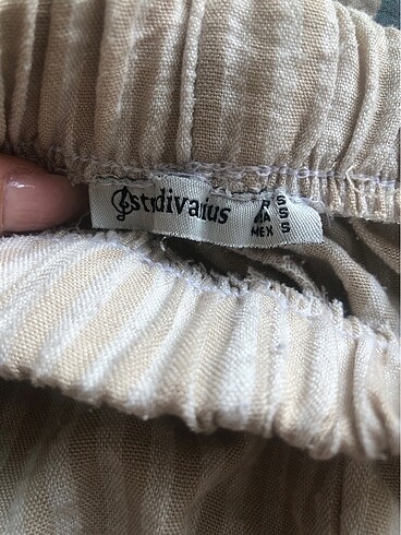 Stradivarius hiçbirşeyi yok