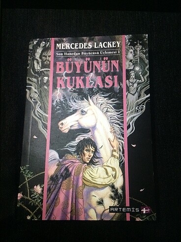 büyünün kuklası fantastik