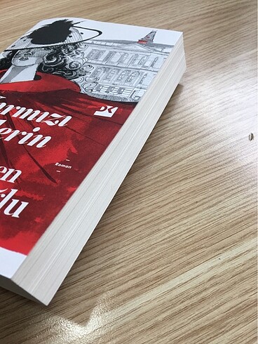 Beden Renk Kırmızı Pelerin/Gülseren Budayıcıoğlu