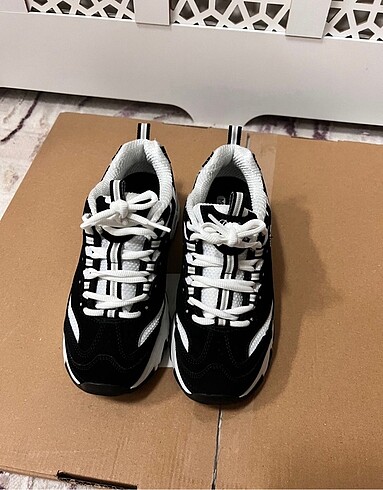ORJİNAL SKECHERS????