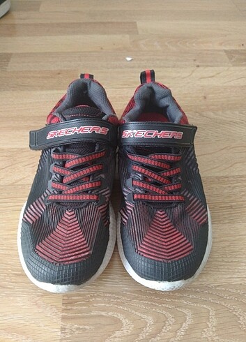 Skechers spor ayakkabı 