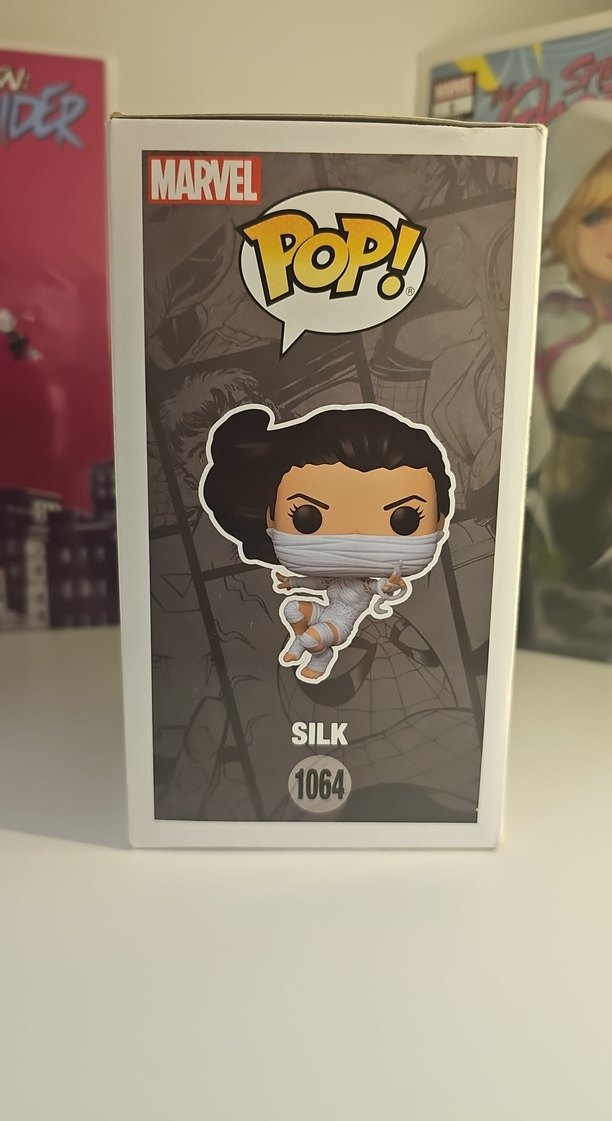 Marvel Silk Funko Pop Limited Edition - Görsel 3