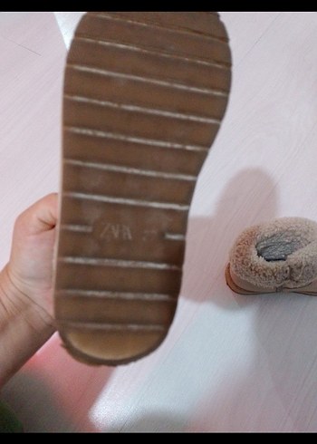27 Beden camel Renk Zara Kız Çocuk Bej Kürklü Bot
