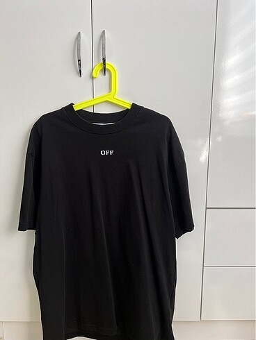 Off White T shirt