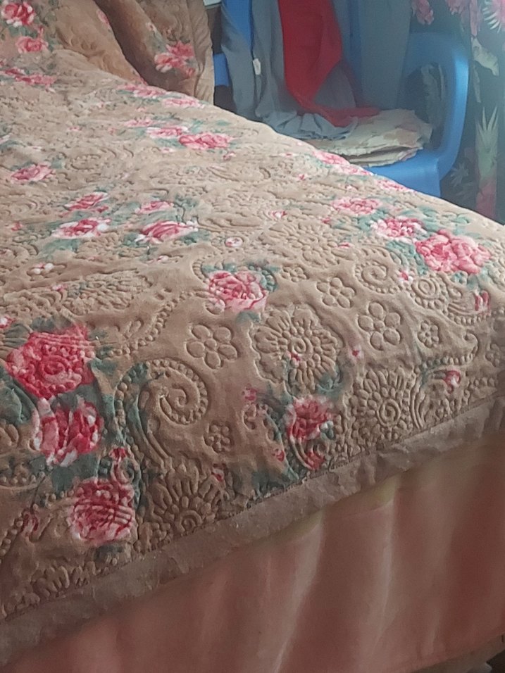 Pastel Pembe Desenli Yatak Örtüsü - Görsel 5