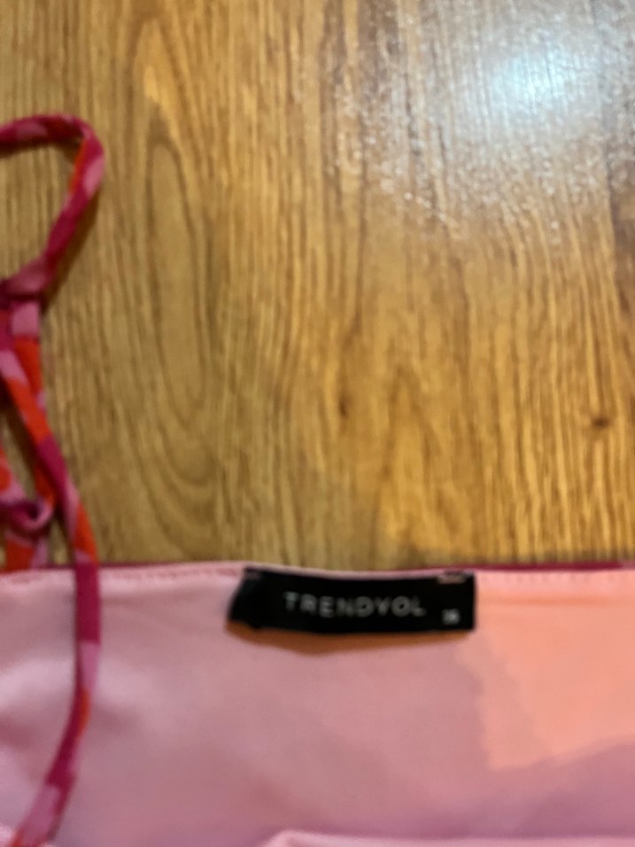 Pembe Kalp Desenli Drapeli Uzun Elbise - Görsel 4