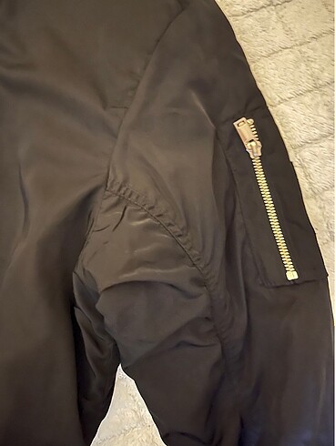 m Beden H&M Mevsimlik Mont Siyah