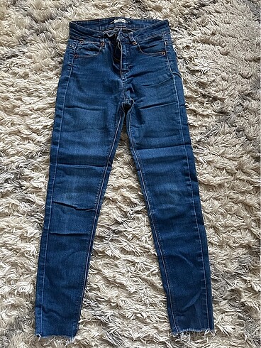Pull and bear jean