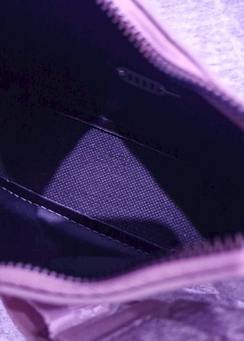 Beden Pembe Zincir Detaylı Guess Kadın Çanta