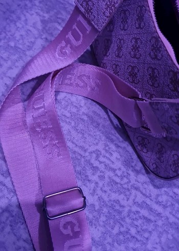 Beden pembe Renk Pembe Zincir Detaylı Guess Kadın Çanta