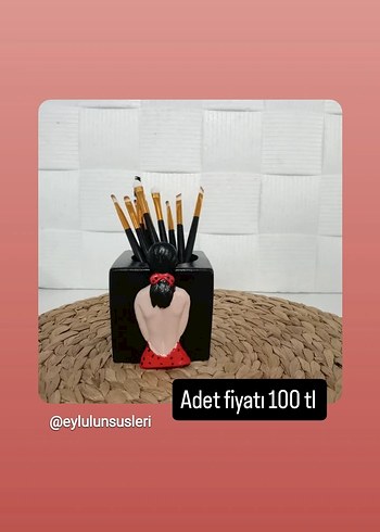 Siyah Figürlü Kalemlik