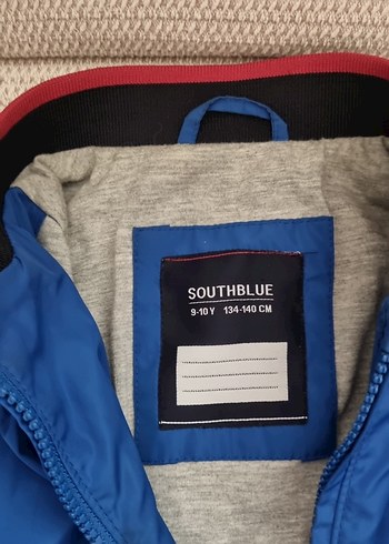 9/10 yaş
Mavi Fermuarlı Erkek Rüzgarlık - Görsel 2