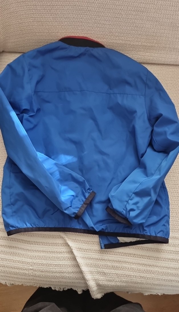 9/10 yaş
Mavi Fermuarlı Erkek Rüzgarlık - Görsel 3