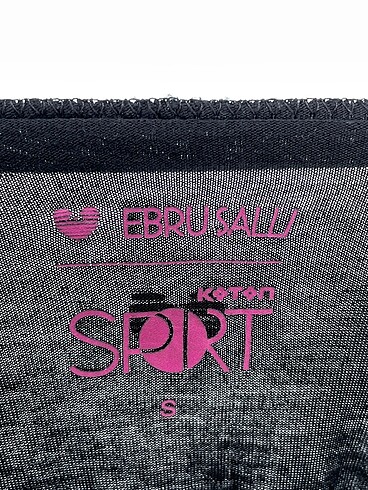s Beden siyah Renk Koton T-shirt %70 İndirimli.