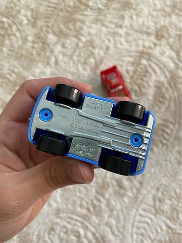 Disney Şimşek macqueen ve sally araba - Görsel 6