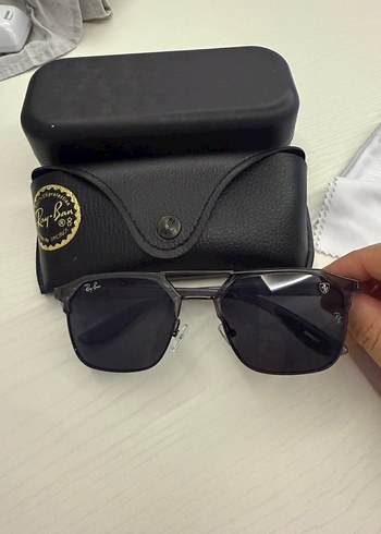 Ray-Ban Siyah Erkek Güneş Gözlüğü