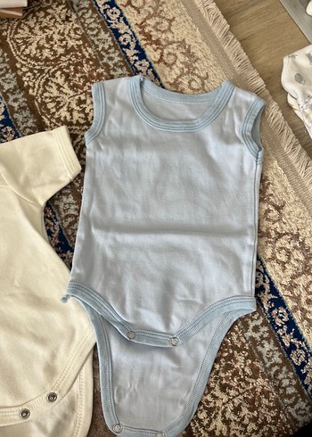 Beyaz Pamuklu Bebek Kısa Kollu Body - Görsel 3