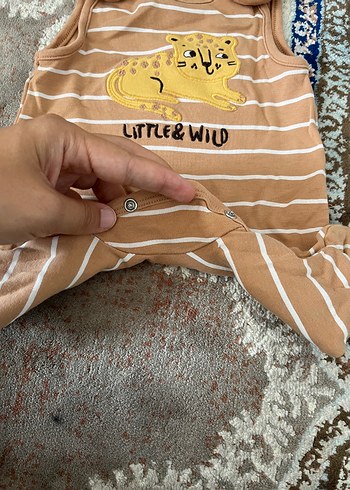 Kolsuz Çizgili Kahverengi Bebek Body - Görsel 4