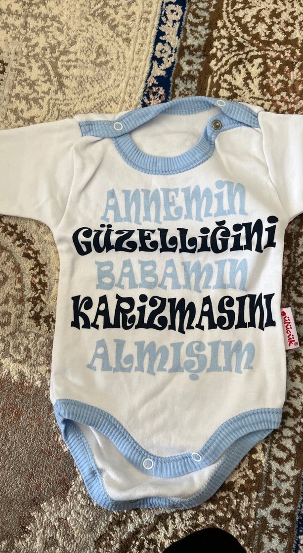 Baskılı Kahverengi Gri Bebek Önlüğü - Görsel 3