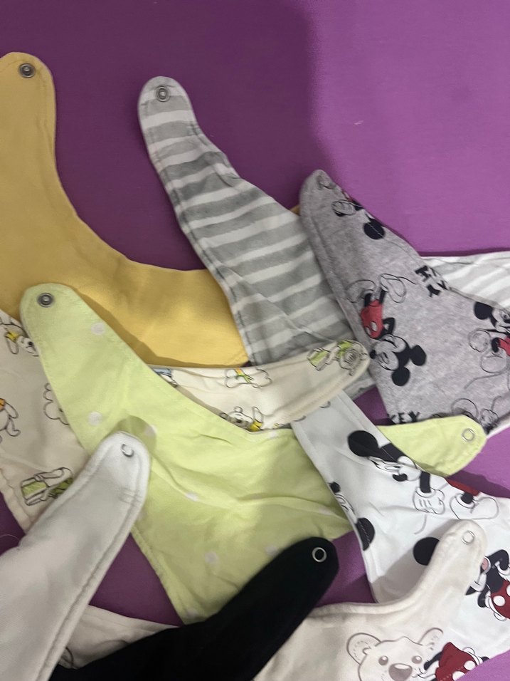 Renkli Nakışlı Bebek Önlükleri 9 adet - Görsel 5