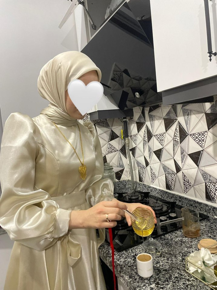 Drapeli Altın Renk Kadın Vücut Zincir - Görsel 2