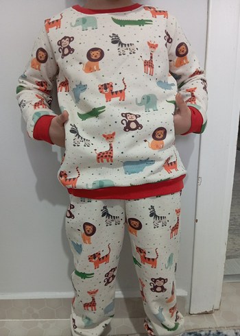 Çocuklar için Baskılı Sıcak Pijama Takımı - Görsel 2
