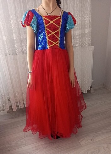 Kostüm abiye elbise