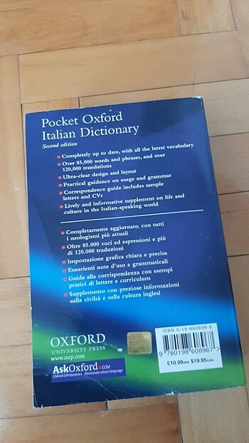 Pocket Oxford Italian dictionary.