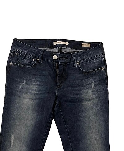 28 Beden Mavi jeans Adriana Mid-rise super skinny koyu lacivert