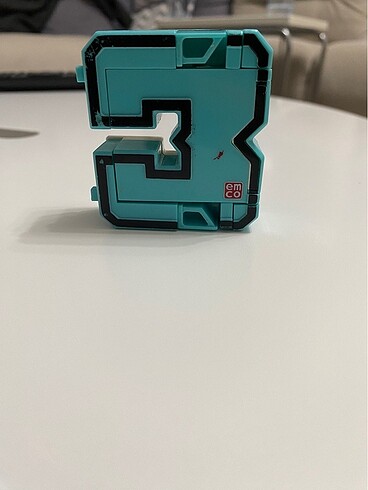 Pocket morphers dönüşebilen hücum botu