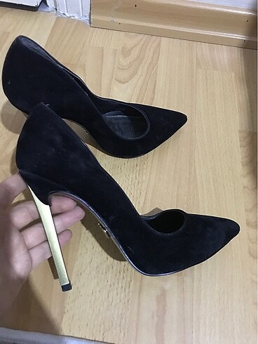 Siyah süet Stiletto