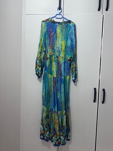 Çiçekli elbise - Görsel 4