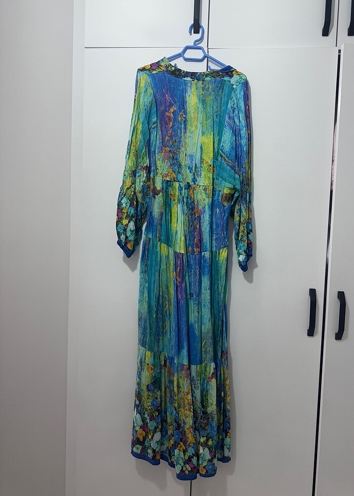 Çiçekli elbise - Görsel 4