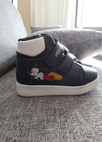 Mickey mouse ayakkabı