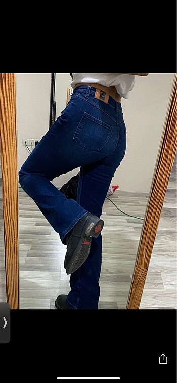 Toni jean