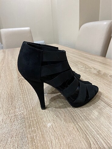 Zara Topuklu ayakkabı