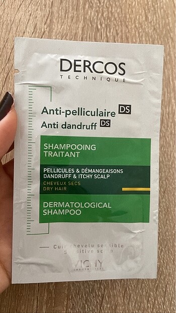 Beden Renk Vichy Dercos şampuan