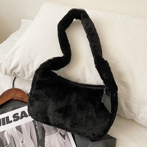 Peluş çanta